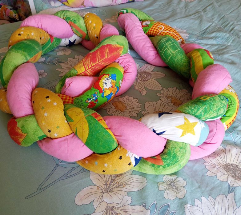 Бортик косичка в кровать