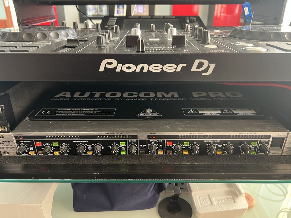 Процесор Behringer