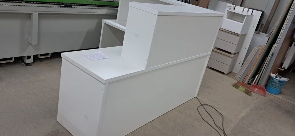 Mobilier pentru recepție fabricata din PAL