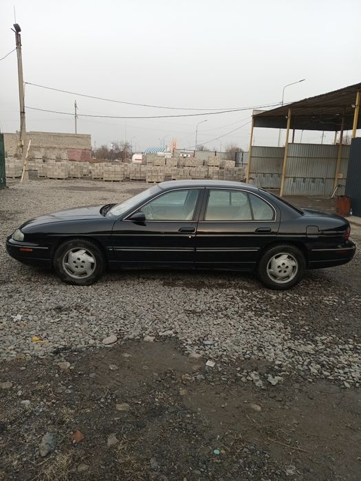 Автомобиль шевролет Американец .