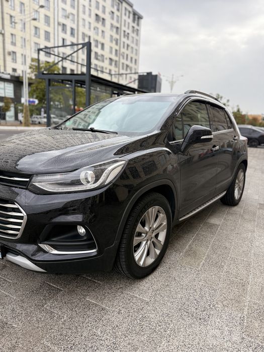 Tracker 1 Primer 2019 yil 69000 km 9450$ srochniy