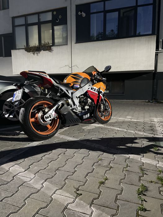 Honda CBR 1000RR SC59 Repsol NU Ducati,Yamaha,Suzuki,Kawasaki,Aprilia