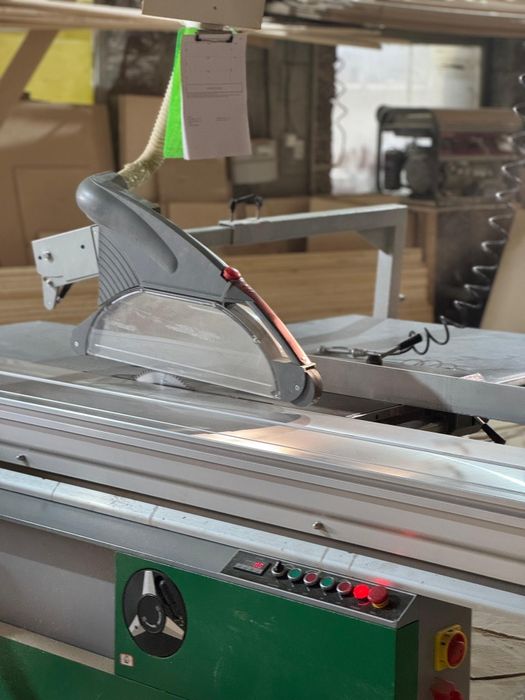 Продам формптно раскроечный станок форматник