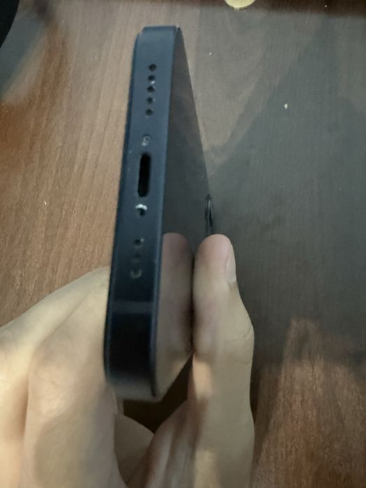 Vand Iphone 12 64GB