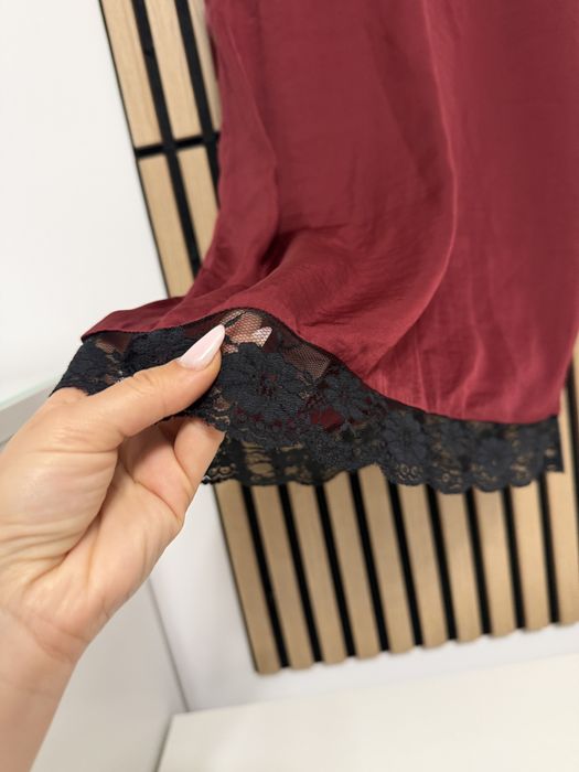 Rochie Mango camasa noapte satinata rosu visiniu