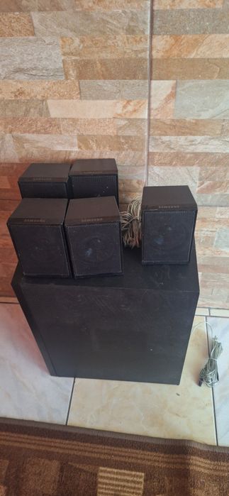 Vând boxe Samsung