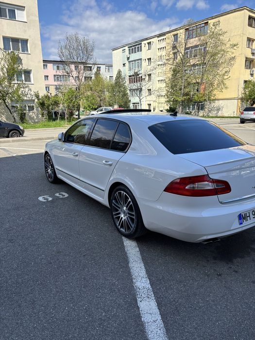 Vand skoda superb 2.0 tsi