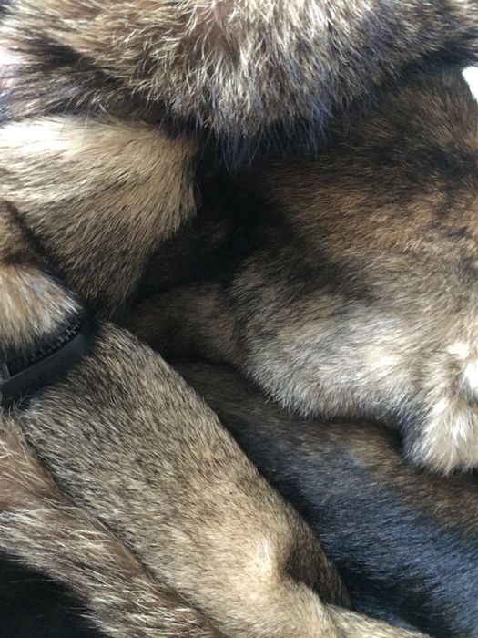 Продаю куртку кожаную