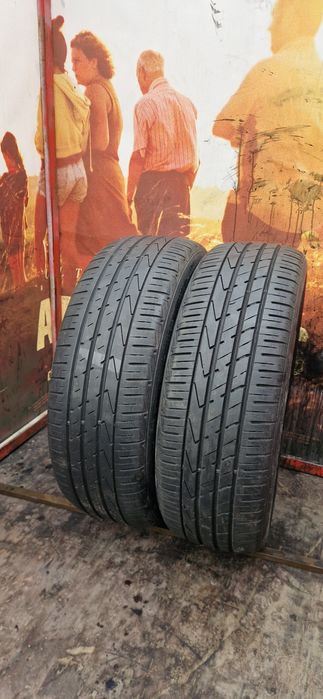 2 Anvelope Hankook 215 65 R17 de vara
