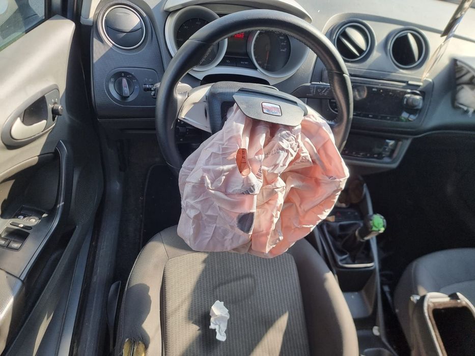 Scut caroserie dreapta 6q0825202n Seat Ibiza 4 6J [2008 - 2012] 1.2 t