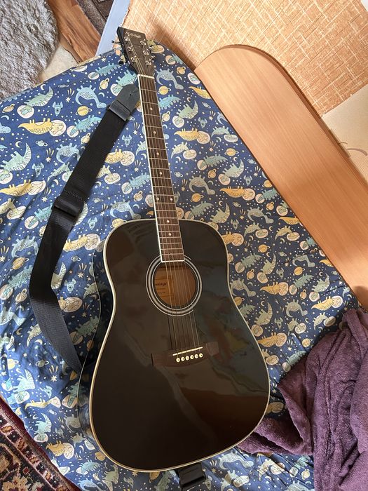 Аккустическа гитара