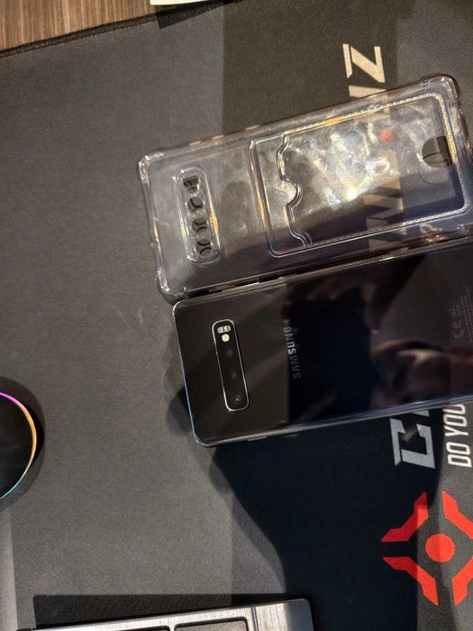 Samsung Galaxy S10+ (128 GB / 8 GB) — СOTИЛАДИ / ОБМЕН