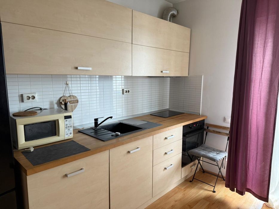 Garsonieră de închiriat – disponibilă imediat