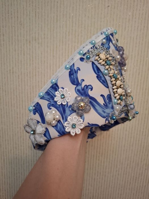 Кокошник ручной работы