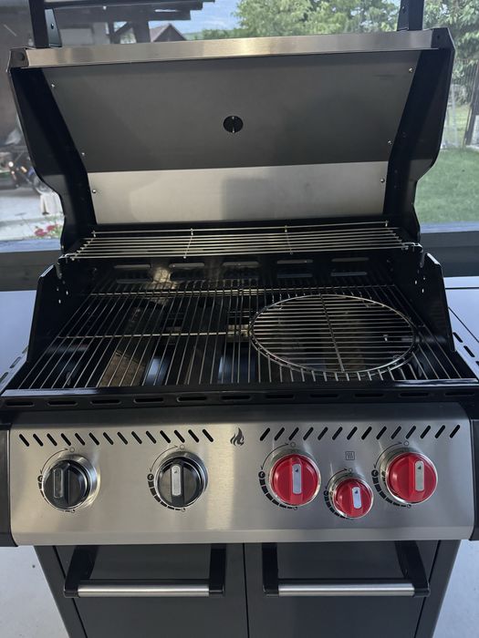 Grill  pe gaze inox