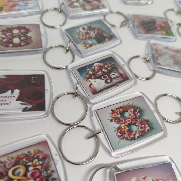 Ключодържатели мини подарък за осми март