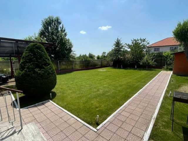 Imobil Baicoi cartier Ciresi