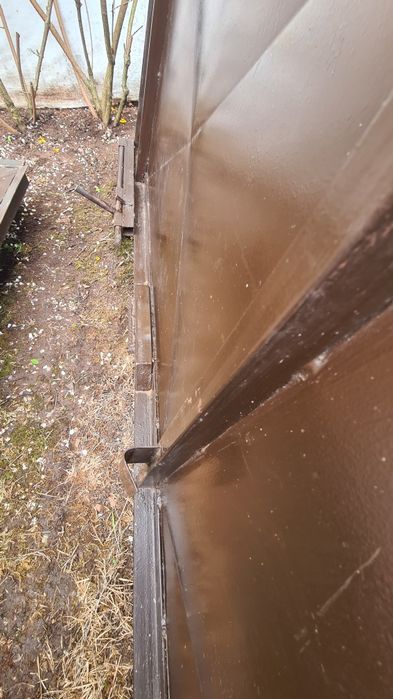 Метални гаражни врати