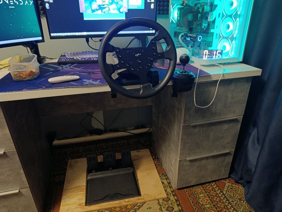 Продам руль PXN V99