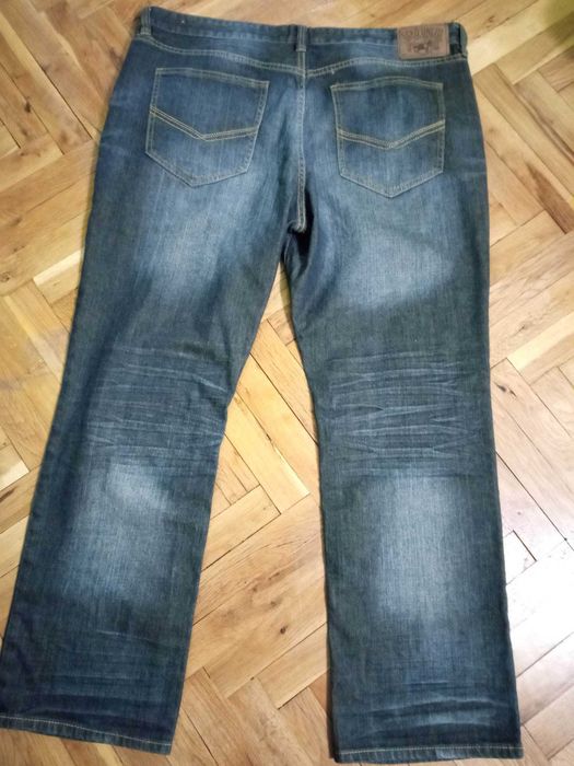 Оригинални мъжки дънки Ecko в топ състояние!