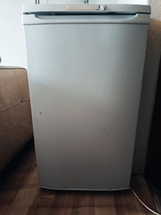 Холодильник бирюса