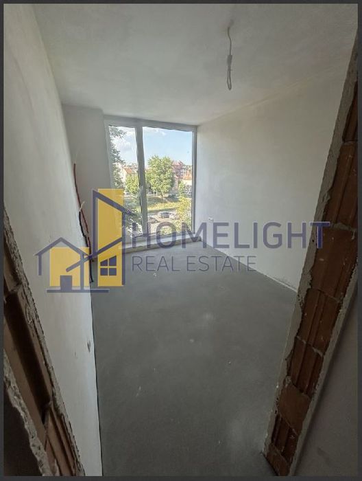 Продава се Тристаен апартамент в София, Център - 100 кв.м за 2770 €/кв.м - Снимка #2