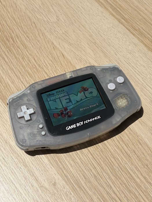 Nintendo Game Boy Advance (Glacier Clear) + игра