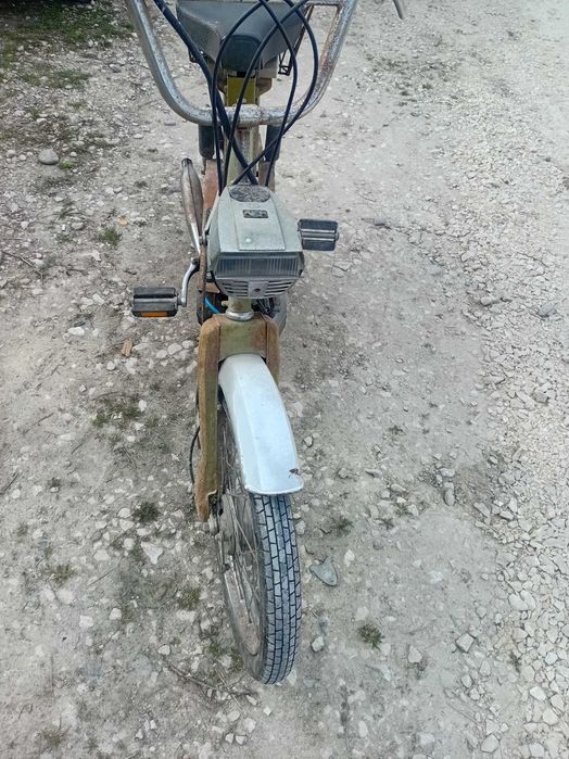 Bicicleta cu motor