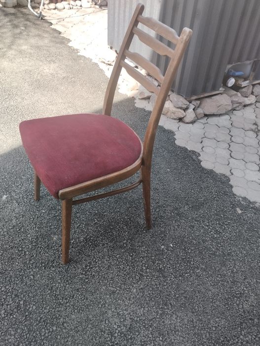 Стулья деревянные ссср.