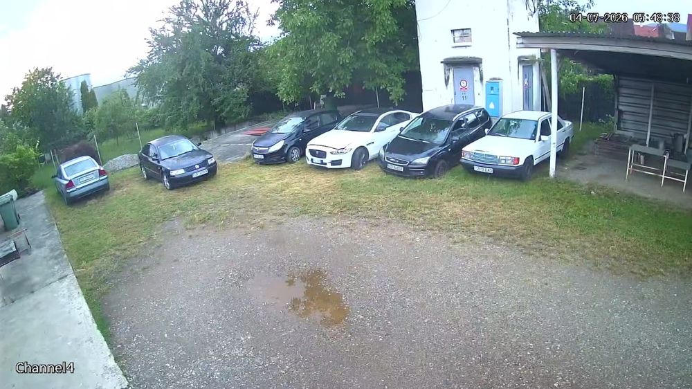 Închiriere garaj/locuri parcare.