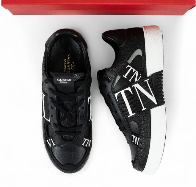 Valentino обувки (45само)