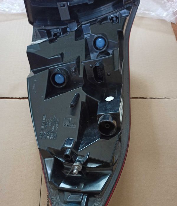 Десен стоп Porsche Cayenne E2 958  порше кайен стопове