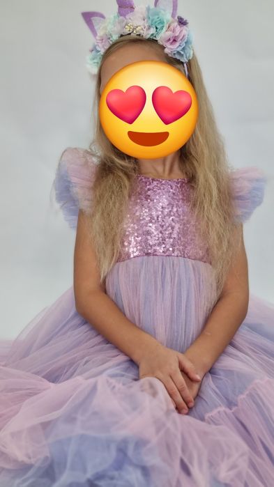 Шикарное  платье с ободком для девочки