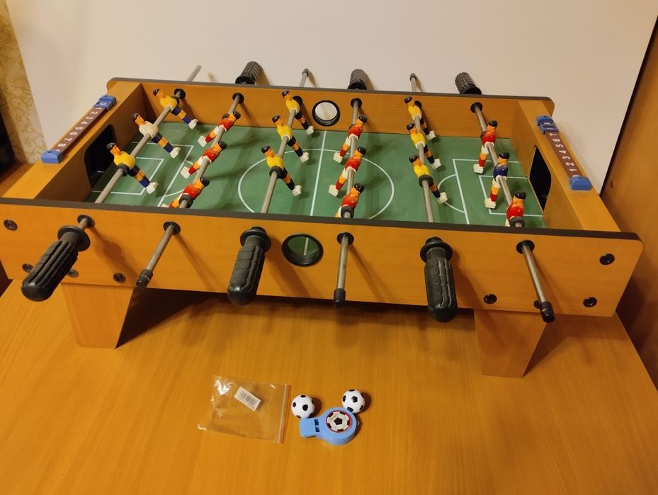 Конструкторы, развивающие игры, пазлы, кубики...