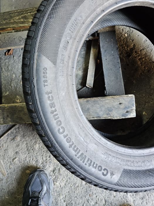 1 anvelopa iarna 195 65  15 Continental