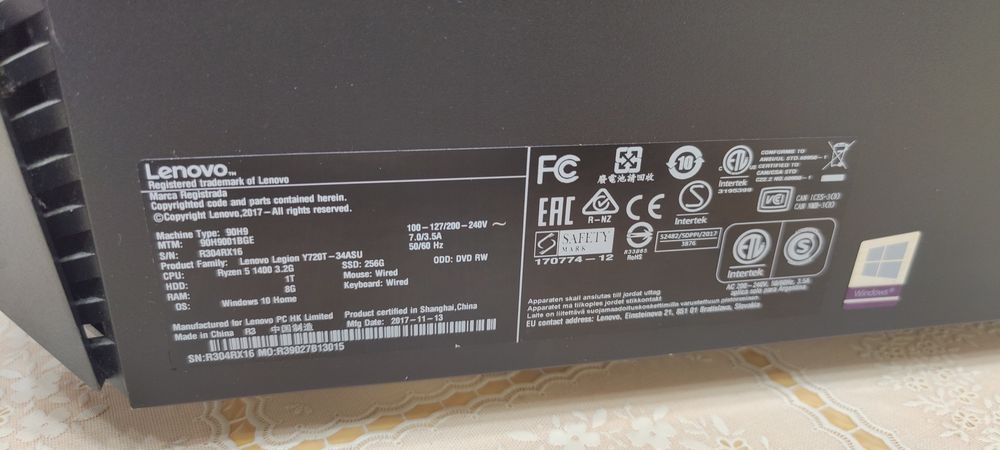 Unitate PC de gaming Lenovo