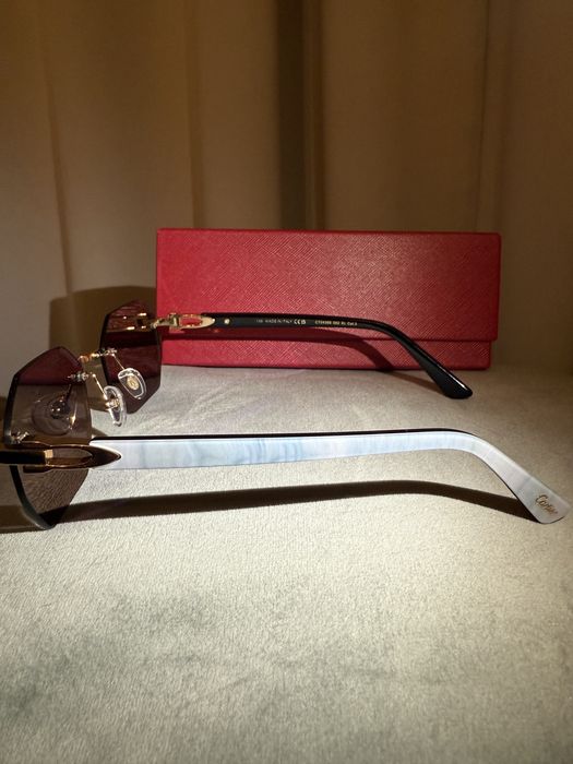 Vand ochelari Cartier pret 750 lei