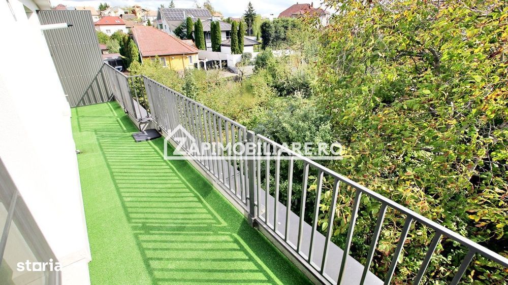 Apartament 3 camere,2 terase,2 băi,95mp,zona Centrală