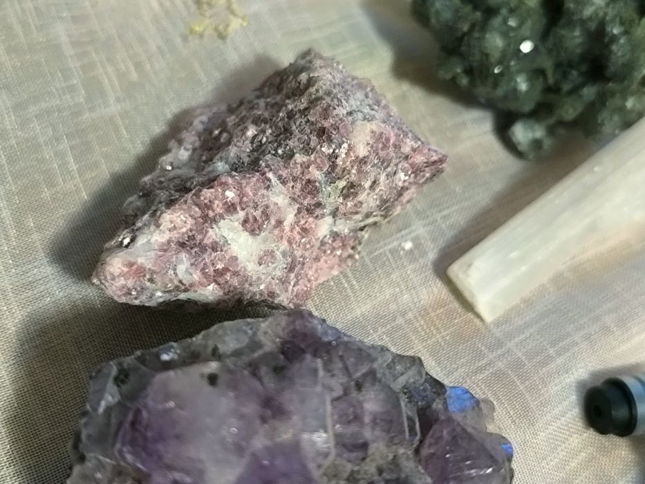 Pietre semipretioase, Minerale