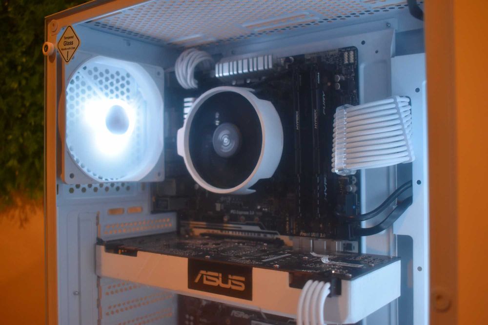 Геймърски компютър Ryzen 5 3600 | GTX 1070TI | 16GB Ram | В Гаранция!