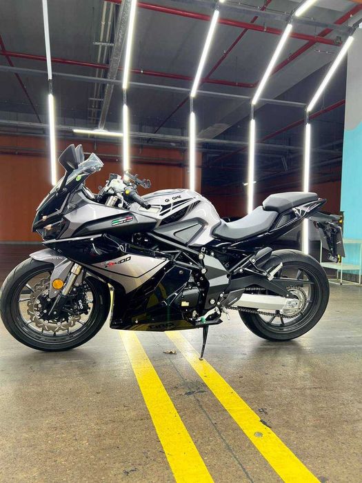 Продаю мотоцикл TARO GP ONE  своя в отличном состоянии