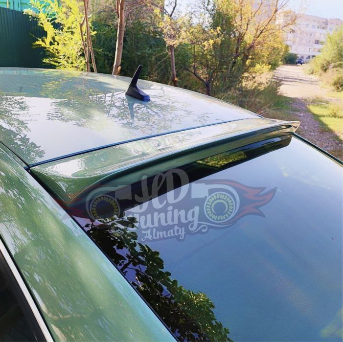 Спойлер на стекло Audi A6 C5