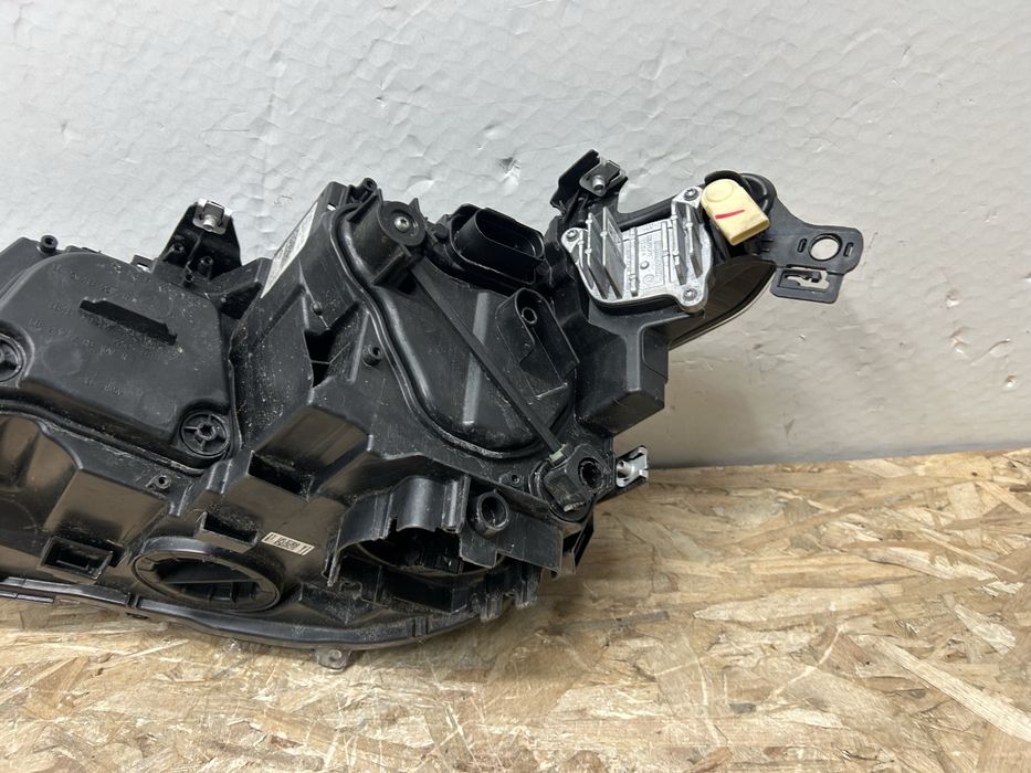 Far faruri VW Golf 8 GTI iQ led adaptiv 2020-2024 dreapta