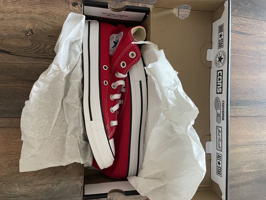 Converse Chuck Taylor All Star Classic Hi