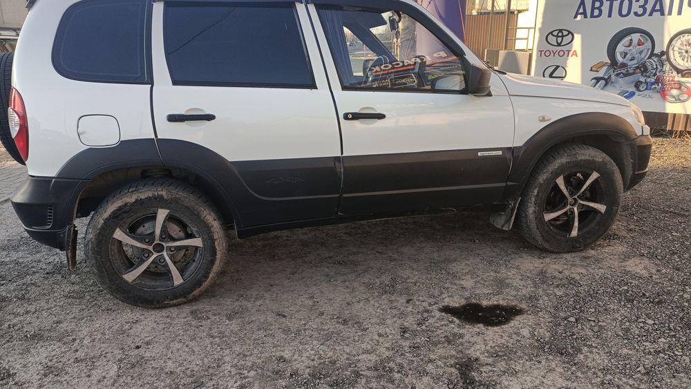 нива шевроле сатылады