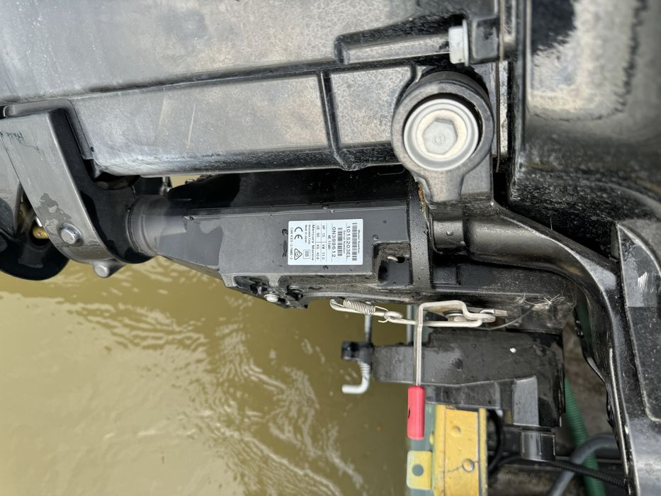 Лодочный мотор Mercury 9.9-18