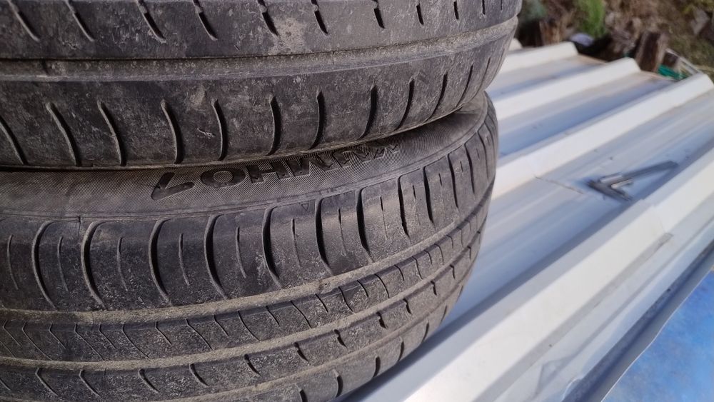Продавам летни гуми KUMHO 195/55R16