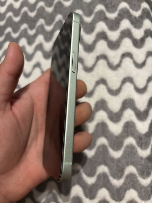 Vand Iphone 15 in garantie