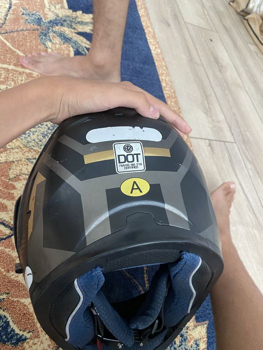 Шлем продам 8 к.