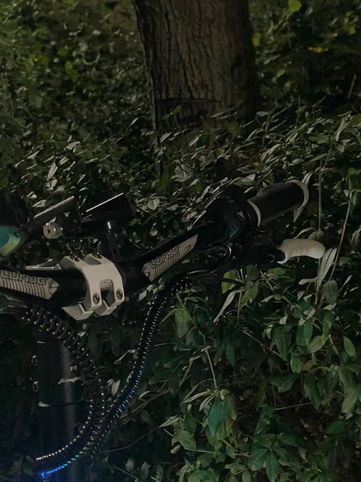 Dualtron thunder 1 white black